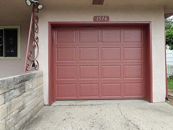 4th image of 1574 Garywood Ave