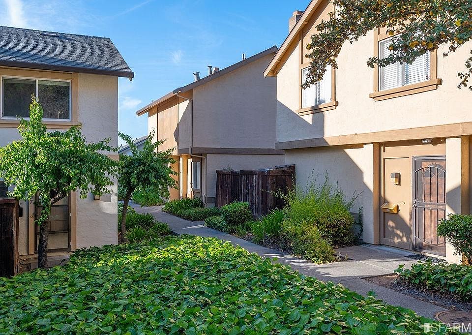 1375 Ridgecrest Rd, Pinole, CA 94564 Zillow