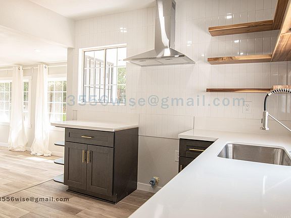 2nd image of 3556 Wise Ave