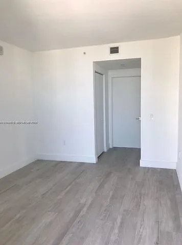 121 NE 34th St #2306A — Photo 6