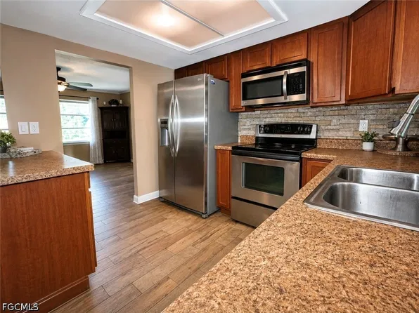 1798 Marilyn Dr, North Fort Myers, FL 33917