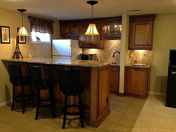 2nd image of 5433 Creek Park Dr