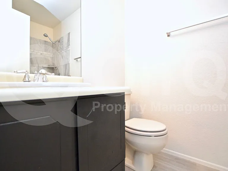 4601 N 102nd Ave #1079 — Photo 11