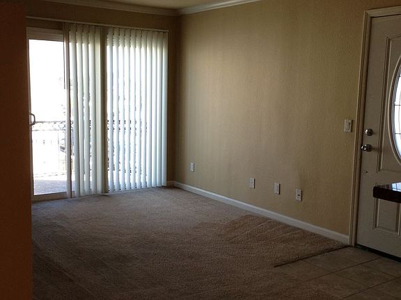 4th image of 782 Florida St