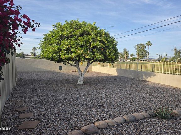 3rd image of 12643 N 111TH Avenue