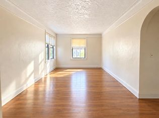 3338 Parsons Boulevard #1E, Flushing, NY 11354