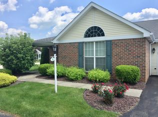 16 Overview Dr, Greensburg, PA 15601