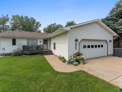 3881 Brant Grove Dr, Brant Lake, SD, 57016