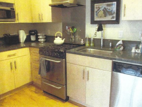3rd image of 1066 41st Ave Unit G205