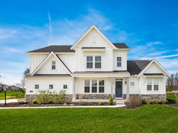 2570 Russell Woods Dr, Delaware, OH 43015