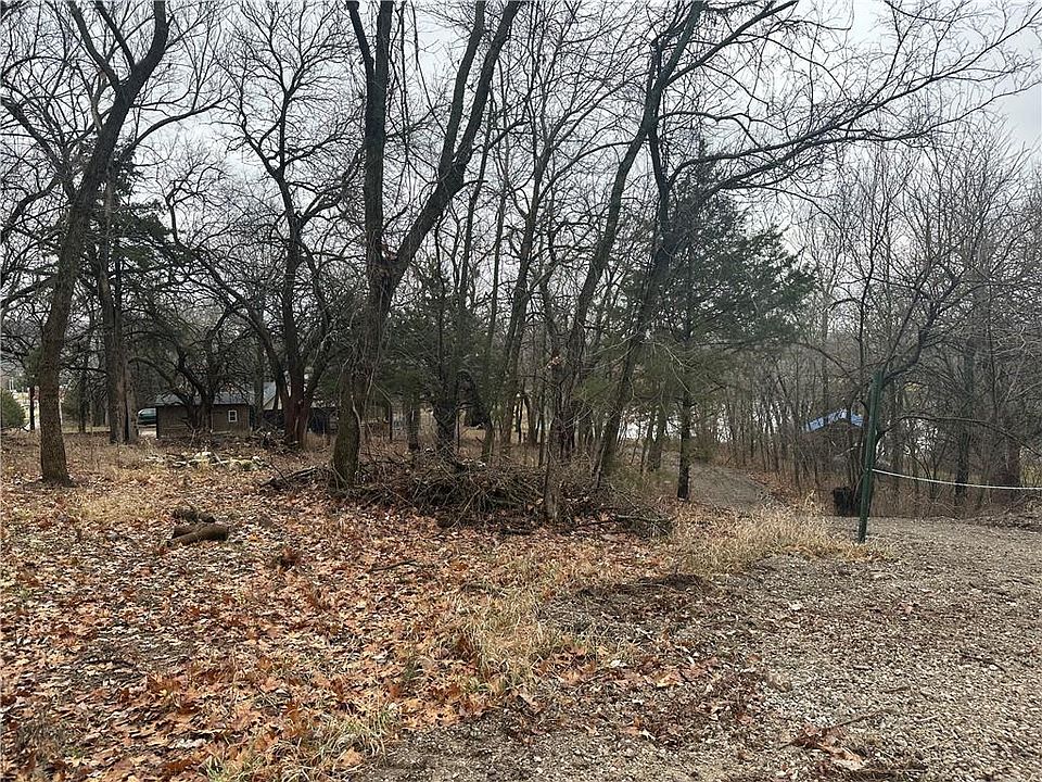 114 Maple Dr, Linn Valley, KS 66040 Zillow