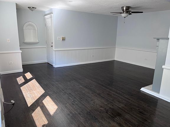 2nd image of 1507 W Birchwood Ave APT 2B