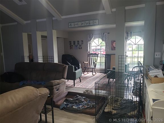 3rd image of 1008 N Anthony St