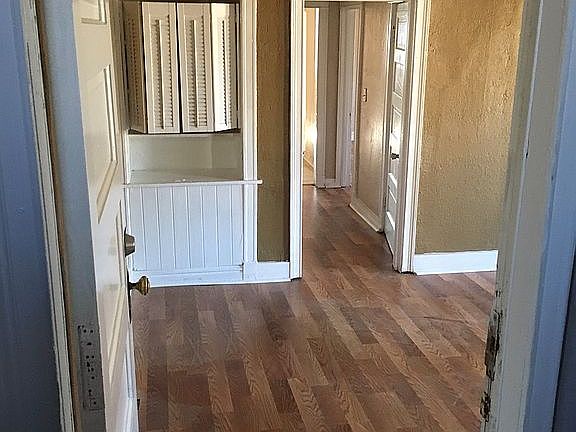 5th image of 2705 Peery Ave