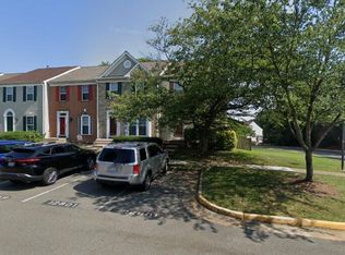 12801 Hunterbrook Dr, Woodbridge, VA 22192