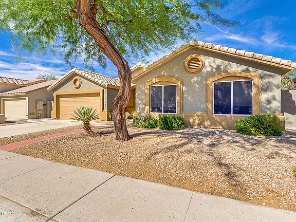 3rd image of 11007 S Palomino Ln