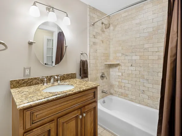 328 Garden Street image 9 of 18