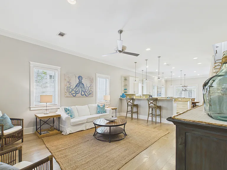 74 Greenway Park Ave — Photo 11