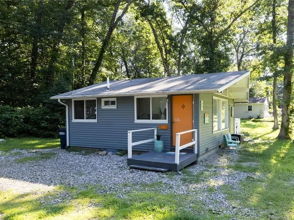 63 Spafford Drive, Lebanon, CT 06249