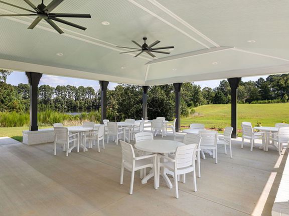 Cabana - Perfect Place to Spend Spring Summer - Read a book, enjoy a meal or visit with friends