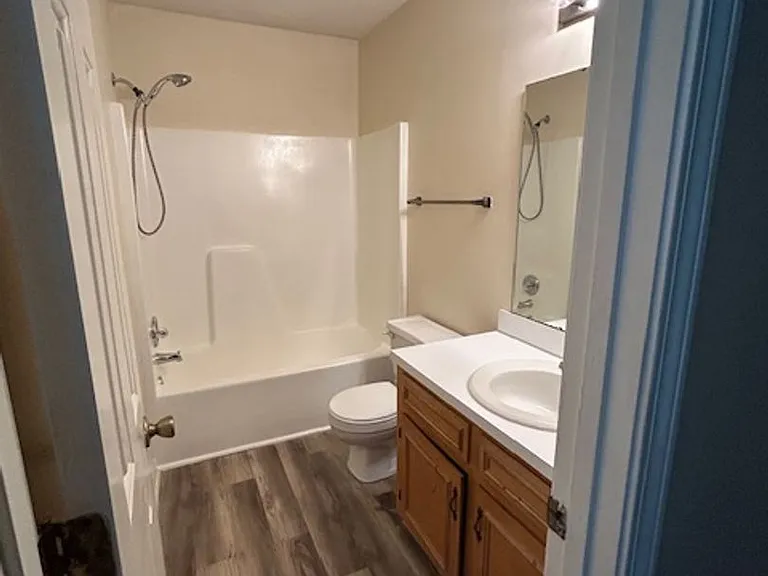 1050 Jessamine Trl — Photo 14