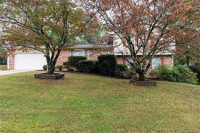 1st image of 2131 Scottwood Dr