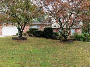 2131 Scottwood Dr, Gastonia, NC 28054