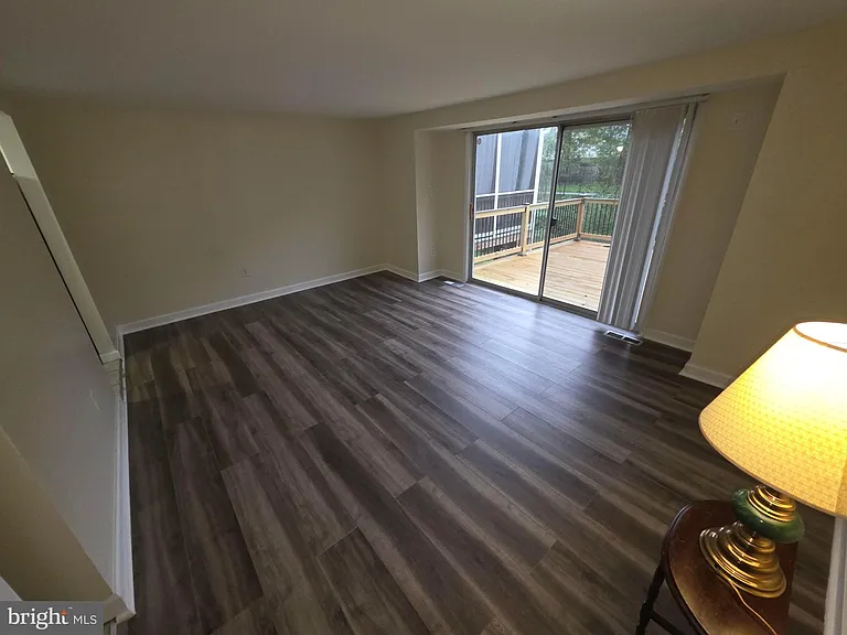 5407 Fallriver Row Ct — Photo 9