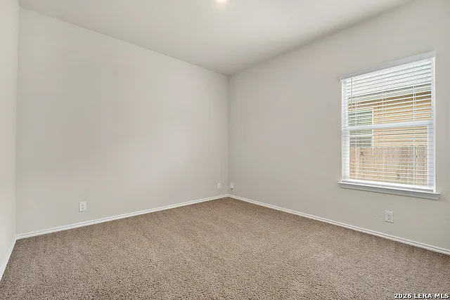 4 bed, 3.0 bath, 2472 sqft, $1,895 — Photo 3