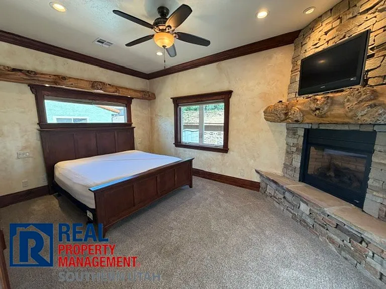 805 Larkspur Rd — Photo 9