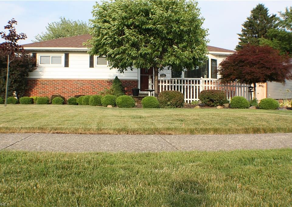 1st image of 7563 Sleepy Hollow Dr