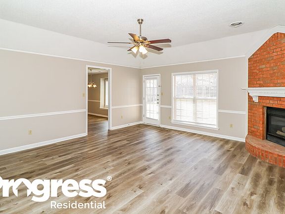 5th image of 4509 Meadow Cliff Dr