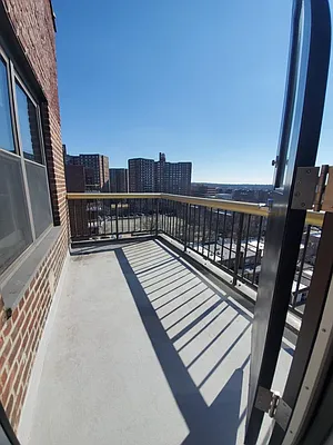 Sold by Hatuka Properties | media 31