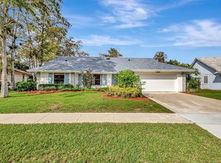 14170 Greentree Dr, Wellington, FL 33414