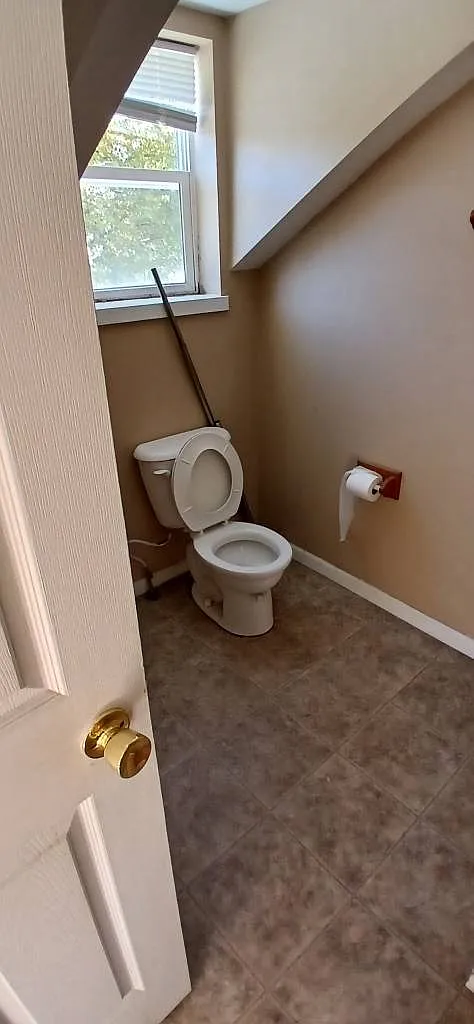 202 Court Street - 2 — Photo 4