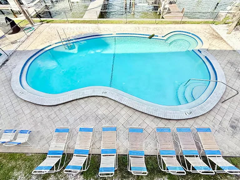 18201 Gulf Blvd #206 — Photo 38