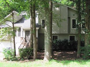 330 Homestead Cir, Powder Springs, GA 30127