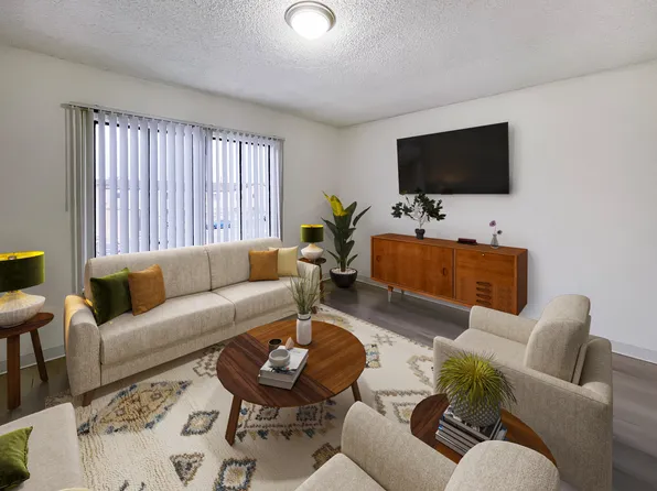 Sylmar Apartments, 9373 Sylmar Ave #9363-08, Panorama City, CA 91402