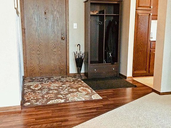 2nd image of 7200 York Ave S APT 105