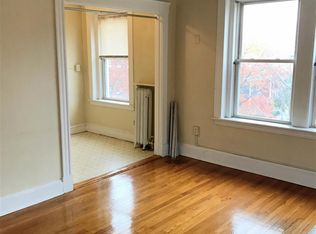 6 Agassiz St APT 2, Cambridge, MA 02140