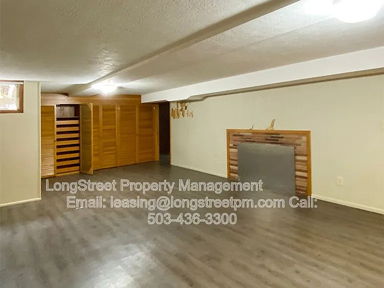 3255 NW Fillmore Ave — Photo 15