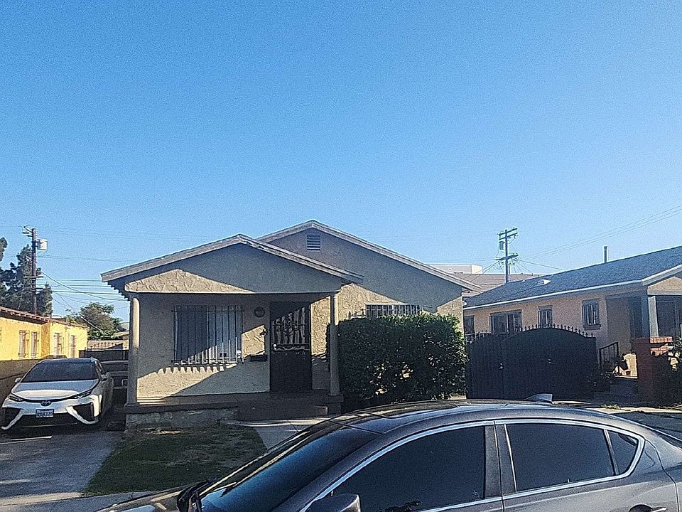 1st image of 1340 W 65th St