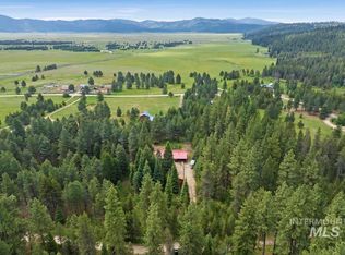 29 Rising Ln, Cascade, ID 83611
