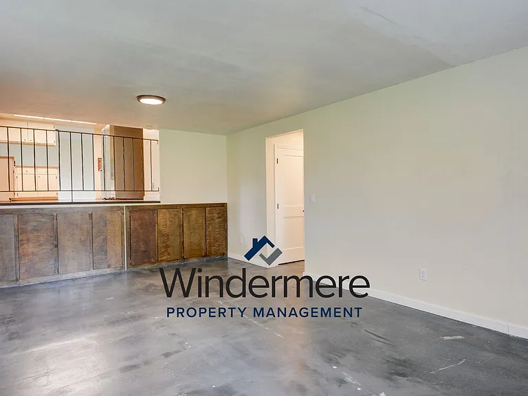 1285 Crescent Dr — Photo 22