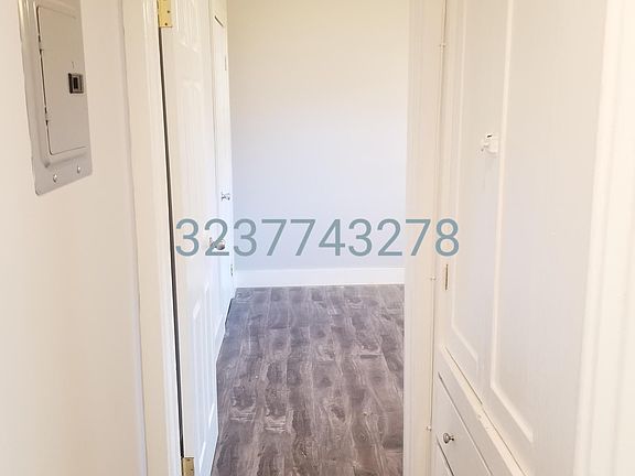 4th image of 6479 Lexington Ave