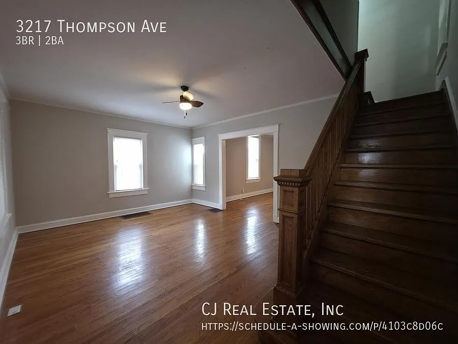 3 bed, 1.5 bath, 1408 sqft, $1,450 — Photo 2