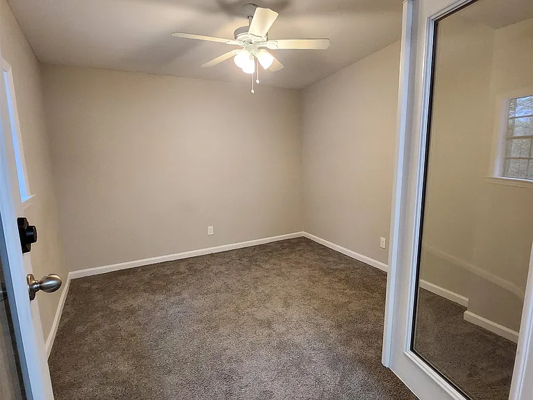 1858 Glen Echo Dr — Photo 8