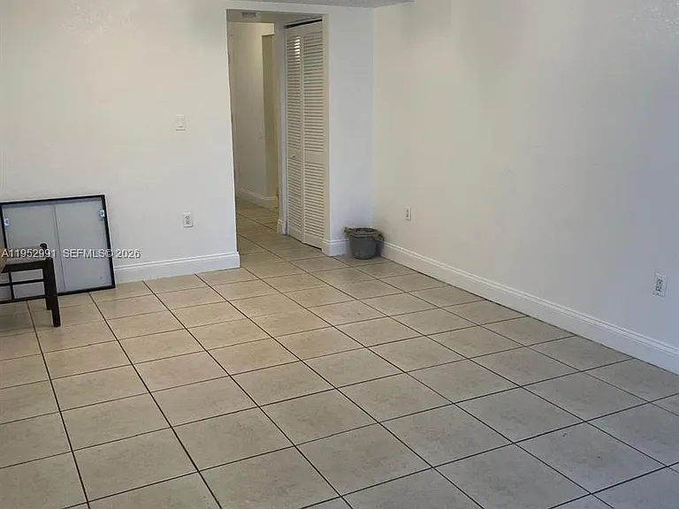 4215 N University Dr #104 — Photo 3