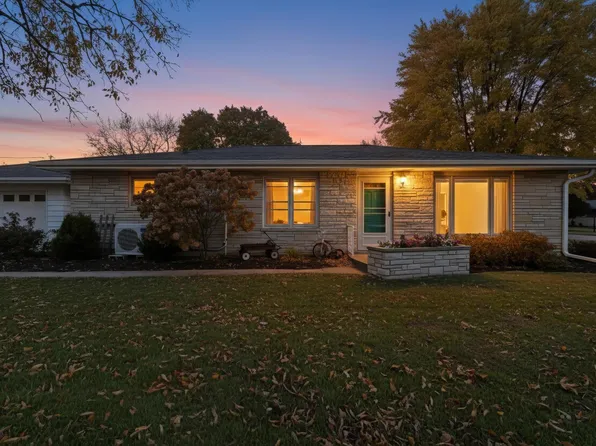 301 4th St, Brodhead, WI 53520