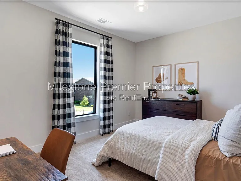7251 Van Tuyl Pkwy — Photo 20
